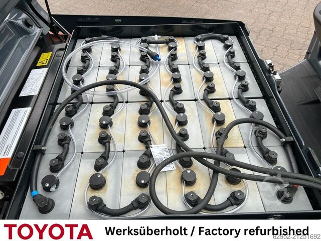 Elektro 3 Rad-Stapler Toyota 8 FBE 16 T / Akku überh.!