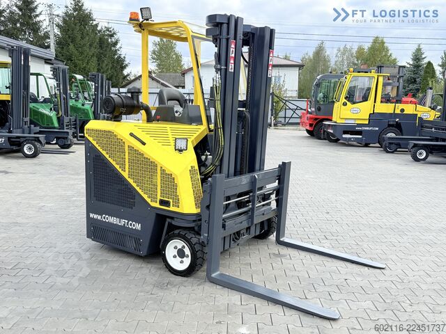 Carrello elevatore a 4 direzioni Combilift C3000CB GAS TRIPLEX 4900 POSITIONER TOP1