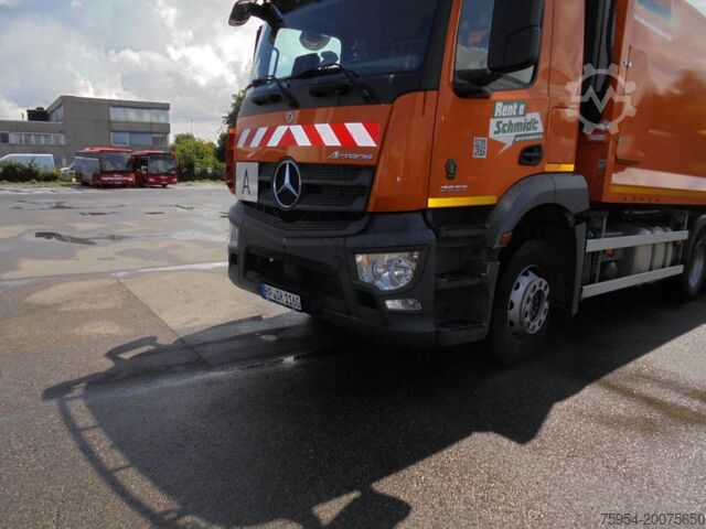 Vuilniswagen Mercedes-Benz Actros 2532 L 6x2/4 / Zöller Medium X2
