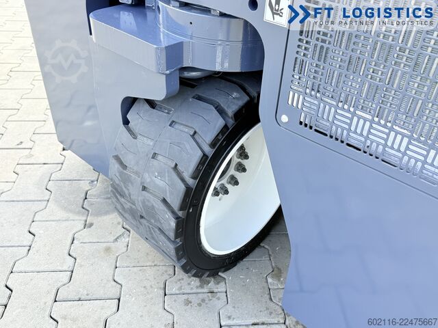 Négyirányú targoncát Combilift CB2500 GAS DUPLEX 4000 ONLY 552H