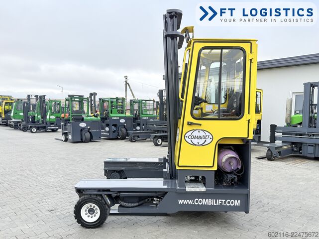 Négyirányú targoncát Combilift C4000 GAS DUPLEX 4600 FORK POSITIONER