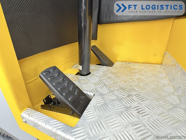 Négyirányú targoncát Combilift C4000 GAS DUPLEX 4600 FORK POSITIONER