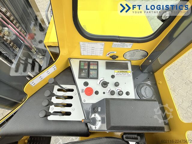 Négyirányú targoncát Combilift C4000 GAS DUPLEX 4600 FORK POSITIONER