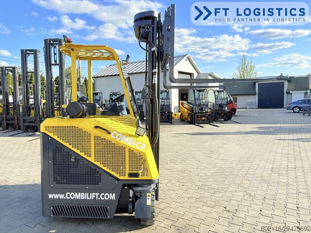 Négyirányú targoncát Combilift CB2500 GAS TRIPLEX 6000 FREE-LIFT