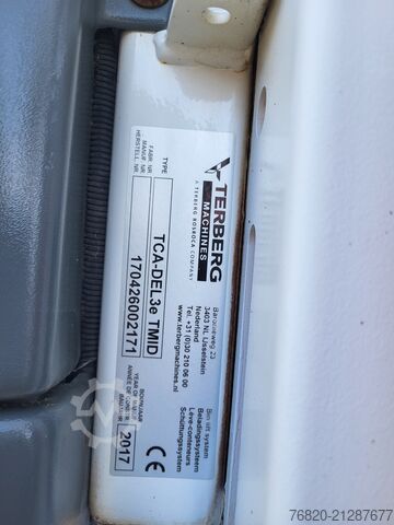 Autospecială de gunoi Renault D Wide 19