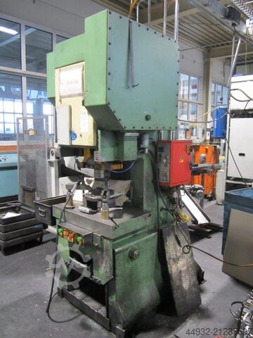 Eccentric press CLUANA 50 RF