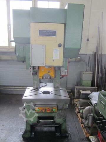 Presse excentrique CLUANA 50 RF