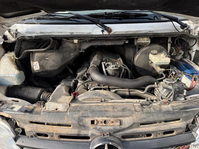 Furgon blaszak Mercedes-Benz Sprinter 311 **BELGIAN VAN -AIRCO**