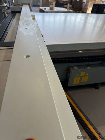 Flatbed with roll option digital printer Canon OCE Arizona 2280XT