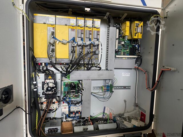 Vertikalt bearbejdningscenter Fanuc Robodrill Alpha T21iFa 5 axis