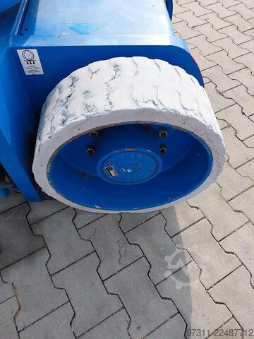 Przegubowa teleskopowa platforma robocza Genie Z-30/20N RJ