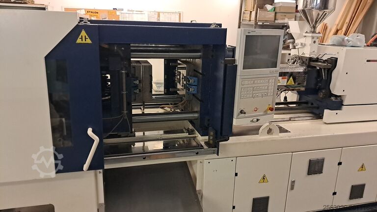 Injection moulding machine Zhafir Venus VE1200/300