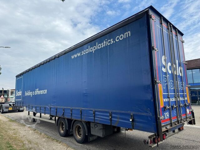 Semi carregador baixo Meert Semi Curtainside / SAF / Double Tires