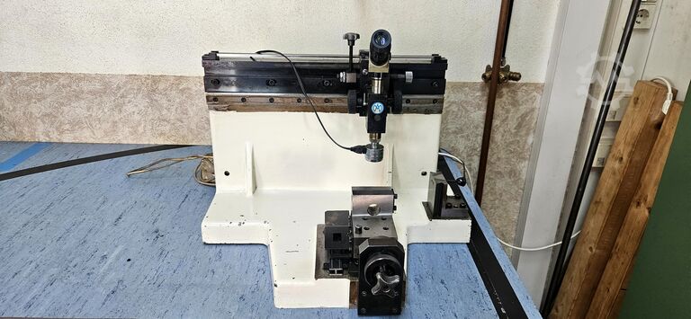 Automatdrejebænk MANURHIN KMX 326 C