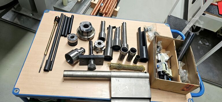 Automatdrejebænk MANURHIN KMX 326 C