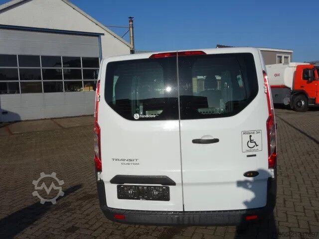 Transport en fauteuil roulant Ford 2,2 TDCI CUSTOM,HANDBAK,ROLSTOELLIFT