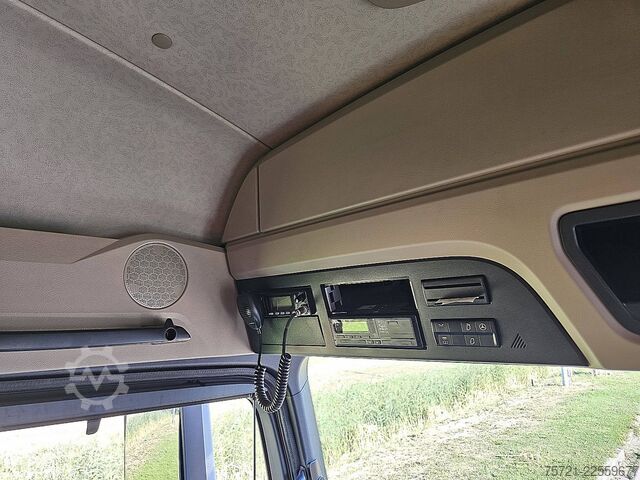 Standard-SZM MERCEDES-BENZ ACTROS 1832