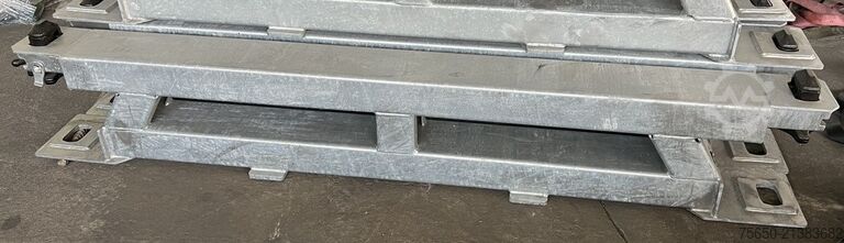 Tieflader-Sattelauflieger Müller Mitteltal Ausgleichsbock für Satteltieflader incl. Conatinerverschlüssen