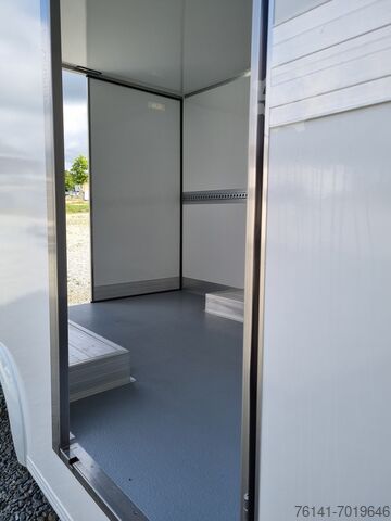 Transporter mit Koffer Renault Master 165 Koffer Platform Tiefrahmen