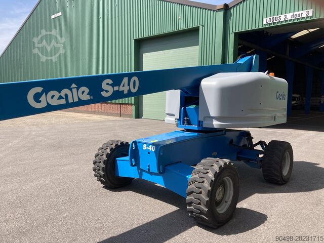Telescopisch werkplatform Genie S40