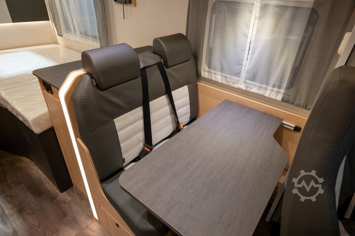 SUNLIGHT T 58 ADVENTURE félintegrált új SUNLIGHT T 58 Adventure