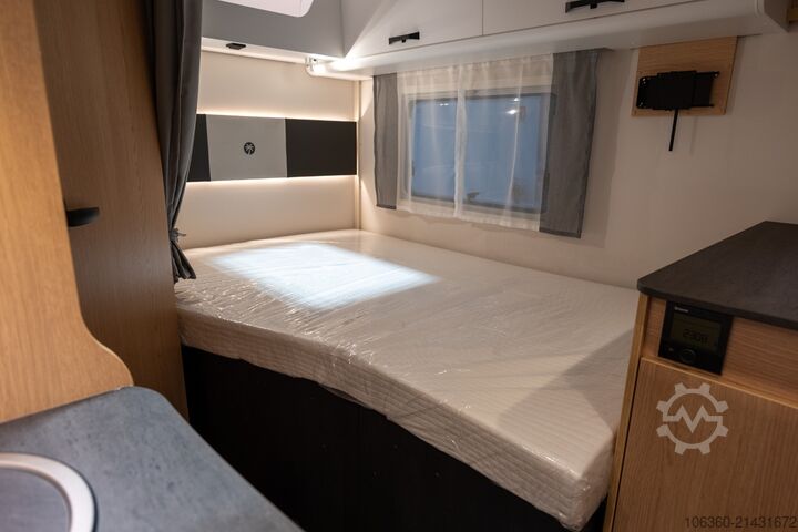 SUNLIGHT T 58 ADVENTURE félintegrált új SUNLIGHT T 58 Adventure