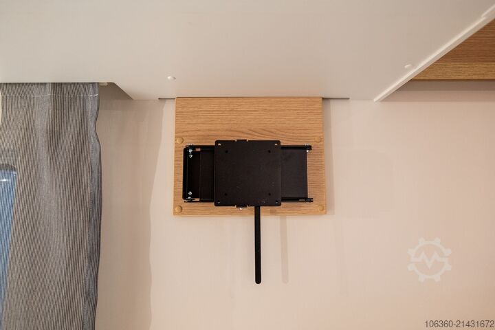 SUNLIGHT T 58 ADVENTURE félintegrált új SUNLIGHT T 58 Adventure