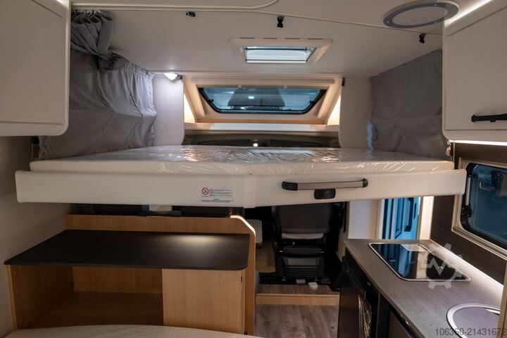 SUNLIGHT T 58 ADVENTURE félintegrált új SUNLIGHT T 58 Adventure