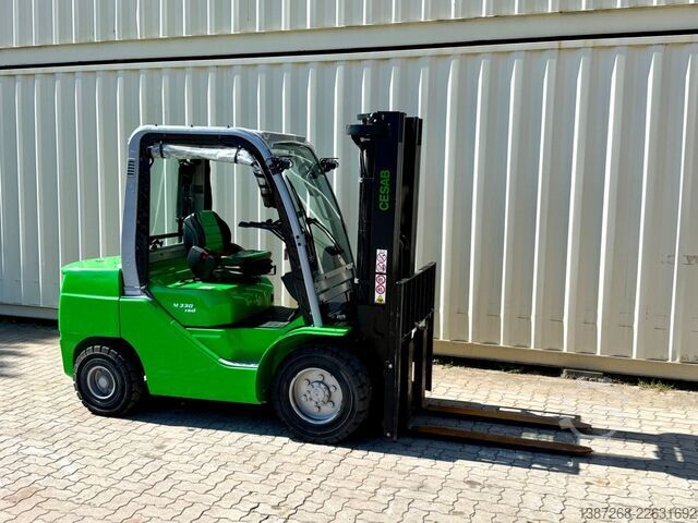 Chariot élévateur frontal CESAB M330DV Diesel / 3 T  / 2025 BJ / 284 H / Waage