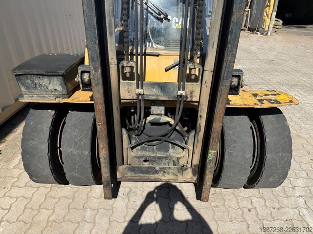 Voorlader vorkheftruck CATERPILLAR DP45 Diesel / Seitenschieber + Zinkenverstellung
