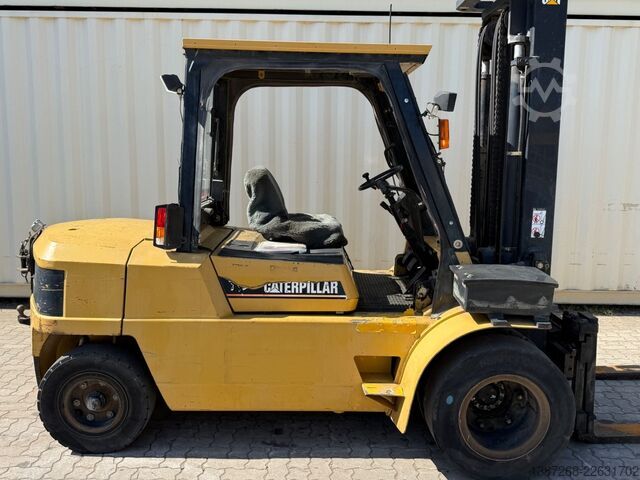 Voorlader vorkheftruck CATERPILLAR DP45 Diesel / Seitenschieber + Zinkenverstellung