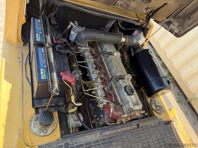 Voorlader vorkheftruck CATERPILLAR DP45 Diesel / Seitenschieber + Zinkenverstellung