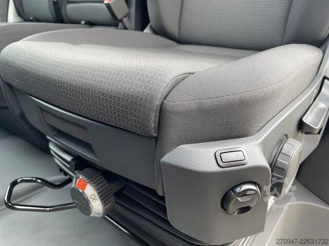 Komercijalno vozilo sa visokim krovom MAN TGE 3.180 L4H3 Kasten 4x4 STANDHZ ACC LENKRADHZ