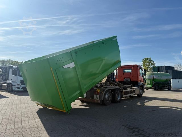 Poluprikolica za izmjenjive sanduke  RSM Abrollcontainer 38m³ mit hydr. Heckklappe