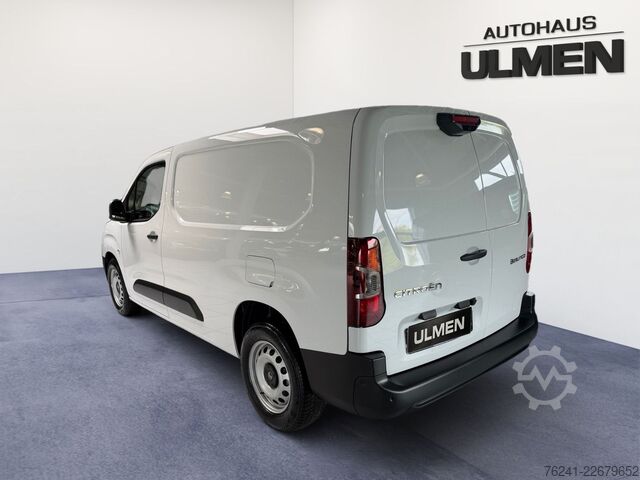 Dobozos furgon Citroën Berlingo Kastenwagen XL Diesel 130 Automatik