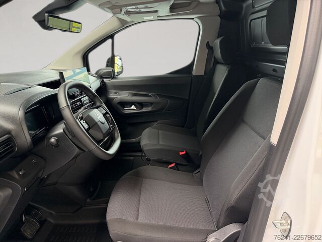 Dobozos furgon Citroën Berlingo Kastenwagen XL Diesel 130 Automatik