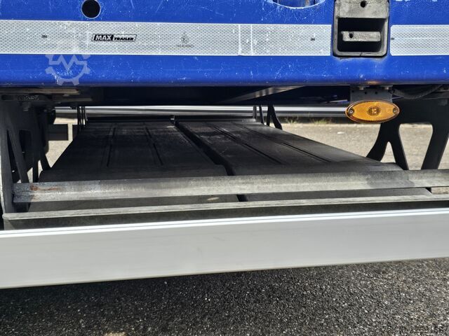 Caricatore basso Max Trailer F-S43-1AAF / EXTENDABLE / WHEEL WELL / RADMULDEN