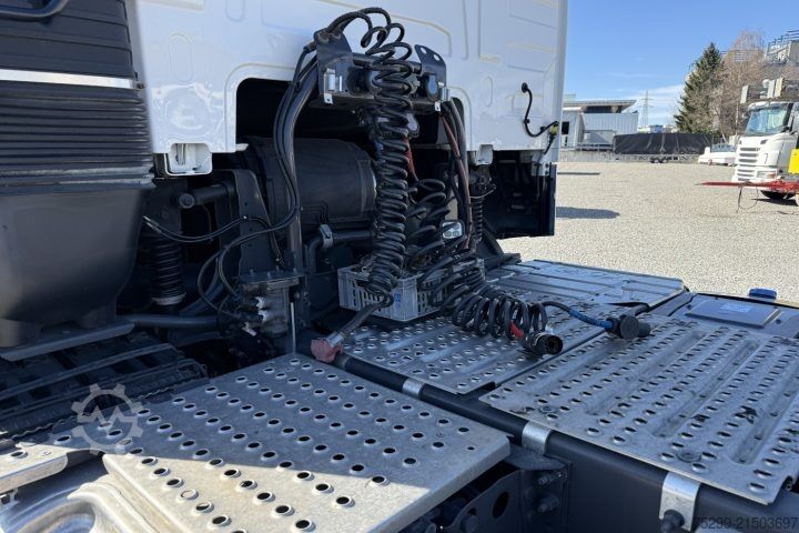 Standaard trekker Volvo FH-460 6x2T Retarder / Swiss-Vehicle