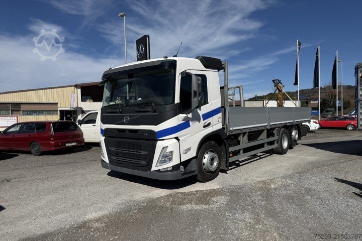 Vrachtauto met open laadbak Volvo FM-500 6x2R Brücke / Pritsche / Swiss-Vehicle