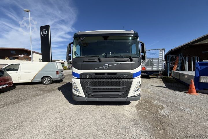 Vrachtauto met open laadbak Volvo FM-500 6x2R Brücke / Pritsche / Swiss-Vehicle
