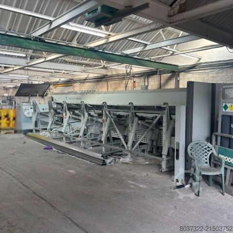 Laserový řezací stroj BLM LASERTUBE LT FIBER EVO TUBE LASER