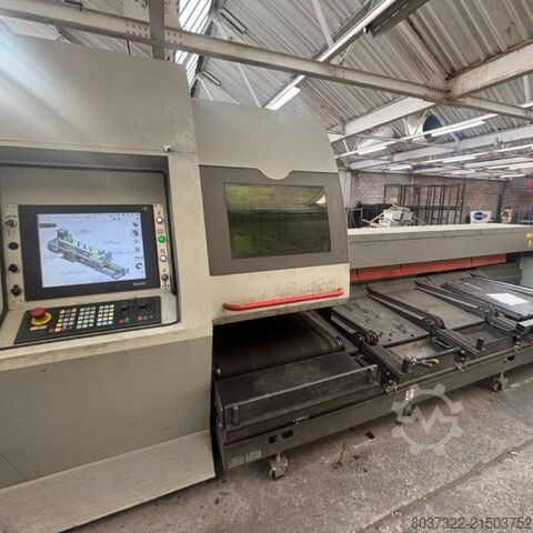 Laserový řezací stroj BLM LASERTUBE LT FIBER EVO TUBE LASER