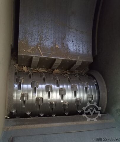  ROBUST P150 Twin - pallet crushing line