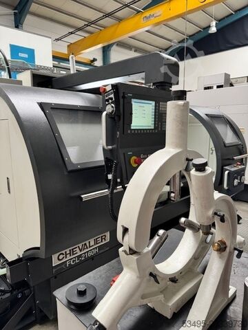 Tour cyclique CNC Chevalier FCL-2160H