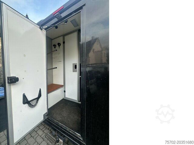 Veetransporter Renault Master Haras 1-2 Pferde Automatik Aluaufbau