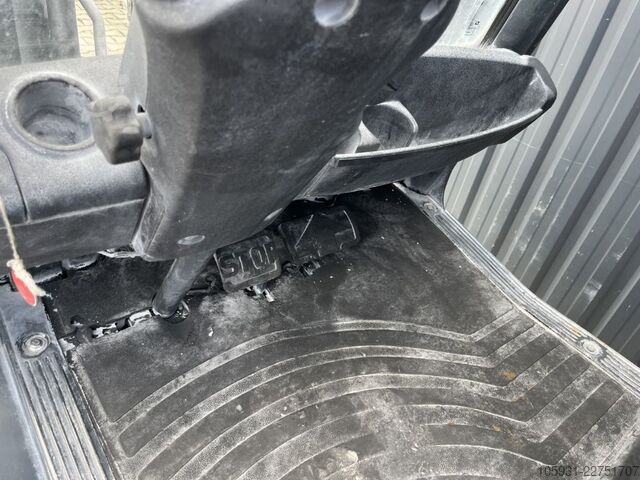 Montacargas de GLP Linde H25T-01