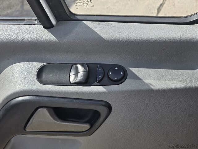 Κλειστό βαν MERCEDES-BENZ Sprinter 314 CDI * AUSTAUSCHMOTOR*TEMPOMAT * TÜV