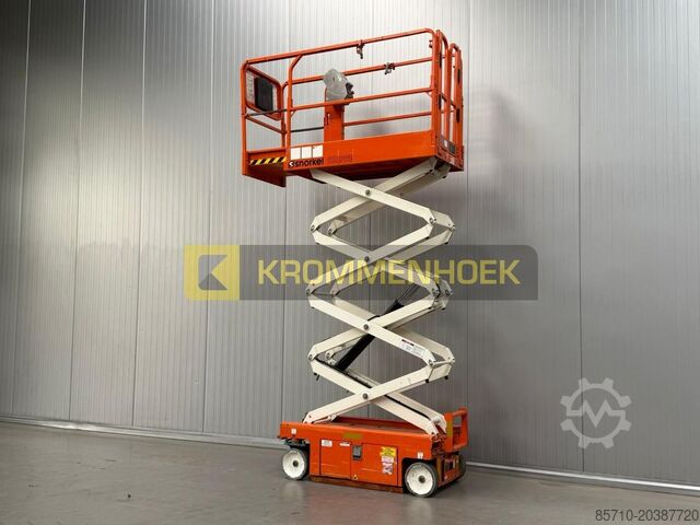 Scissor lift Snorkel S 3219 E