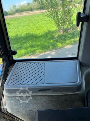 Tractor Ford 7740 SLE