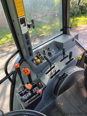 Tractor Ford 7740 SLE